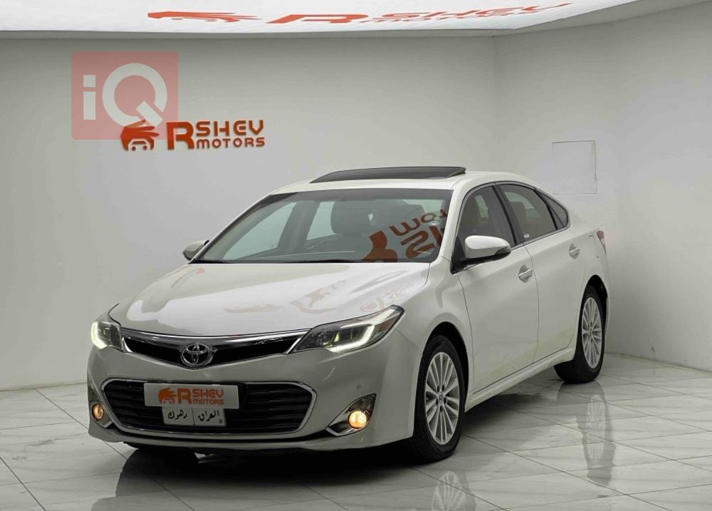 تويوتا أفالون